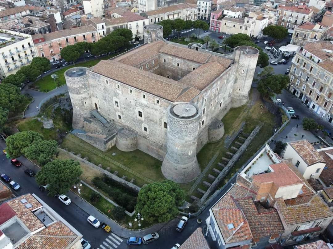 La Piccola Grotta Ursino Villa Catania Bagian luar foto