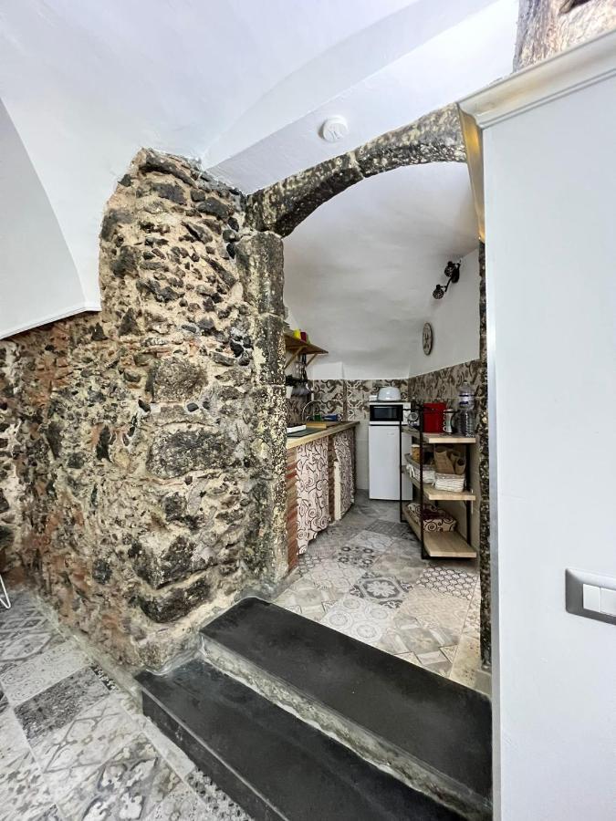 La Piccola Grotta Ursino Villa Catania Bagian luar foto