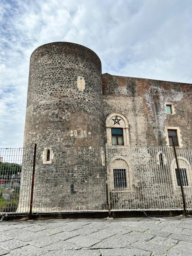 La Piccola Grotta Ursino Villa Catania Bagian luar foto