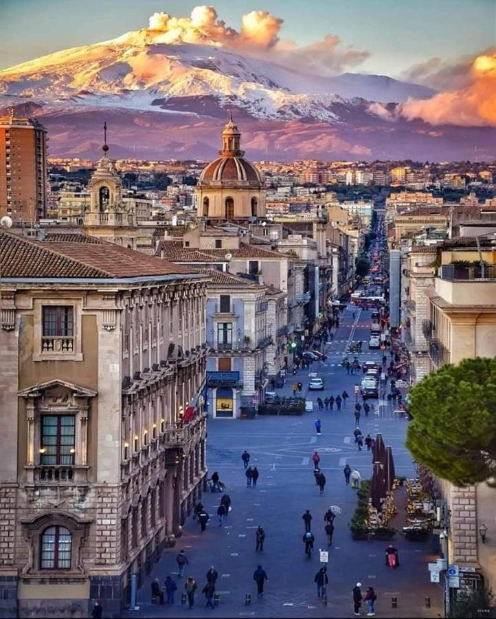 La Piccola Grotta Ursino Villa Catania Bagian luar foto