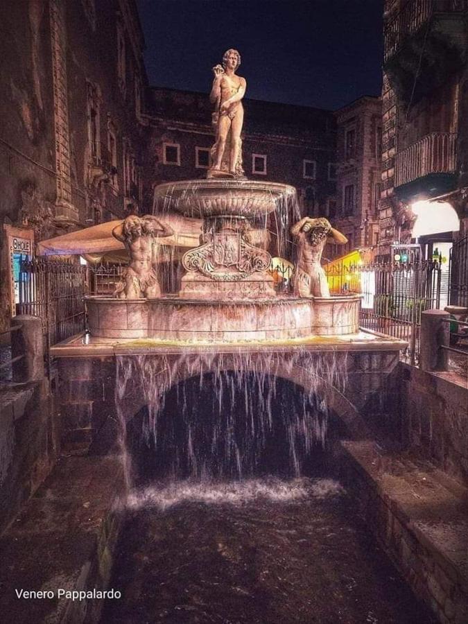 La Piccola Grotta Ursino Villa Catania Bagian luar foto
